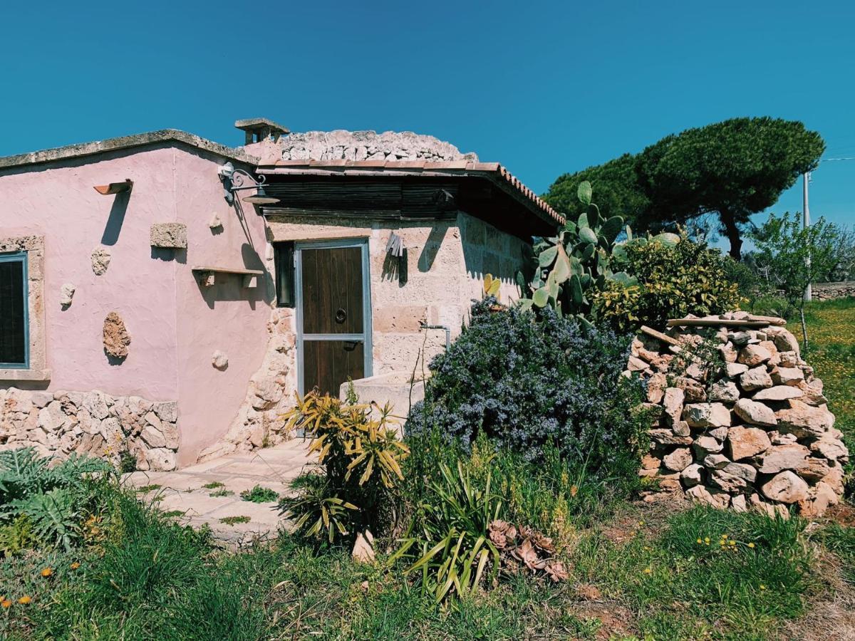 Гостевой дом Trullo Contrada Stracca Аллисте Экстерьер фото