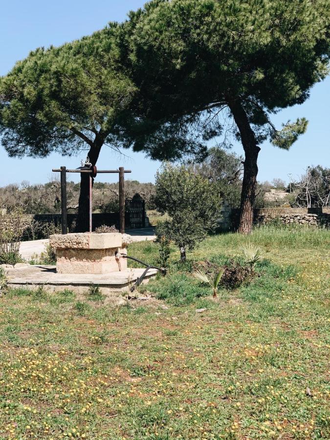 Гостевой дом Trullo Contrada Stracca Аллисте Экстерьер фото