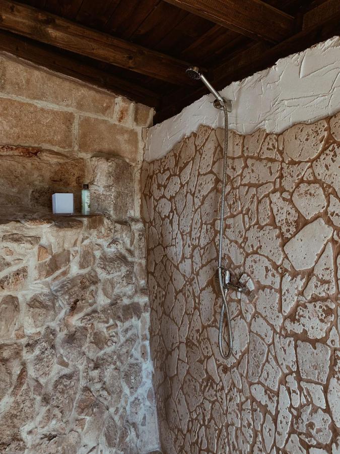 Гостевой дом Trullo Contrada Stracca Аллисте Экстерьер фото