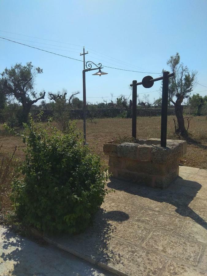 Гостевой дом Trullo Contrada Stracca Аллисте Экстерьер фото